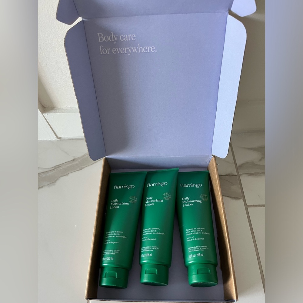 3 Flamingo moisturizer lotions